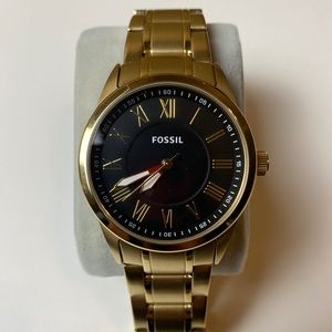 Gold steel band fossil watch. Used - good quality